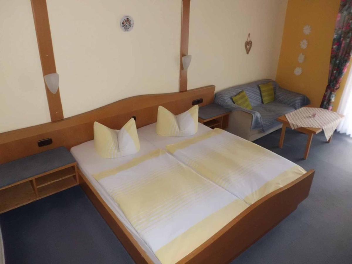 Gasthof-Metzgerei-Pension Schierlitz Rimbach  Εξωτερικό φωτογραφία